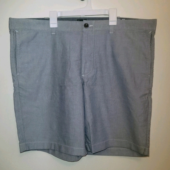 J. Crew Men's Blue/ White Chino style Shorts, Size 40 New - Picture 1 of 6